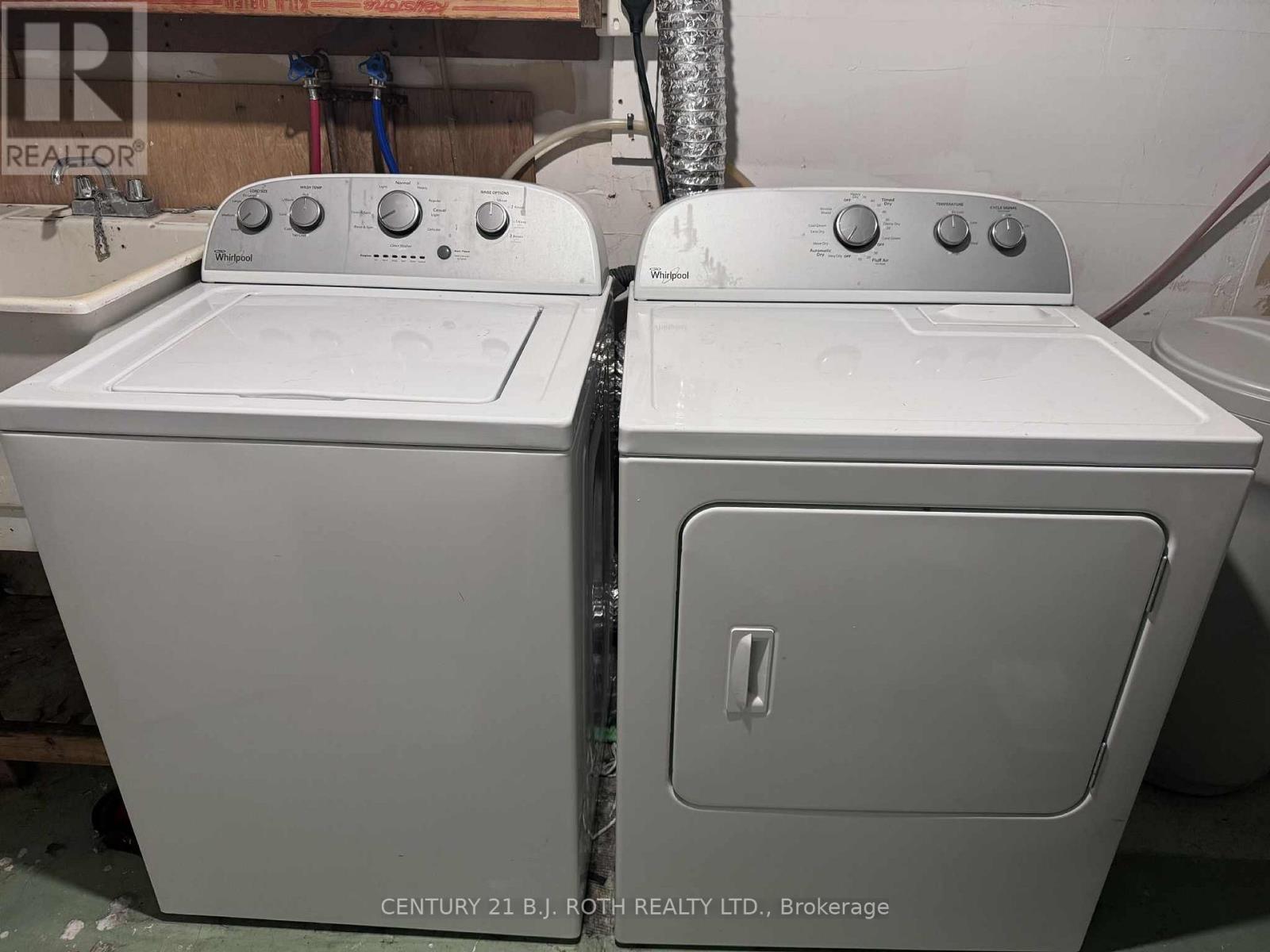 Lower - 141 Gunn Street, Barrie, Ontario  L4M 2H6 - Photo 11 - S12638812