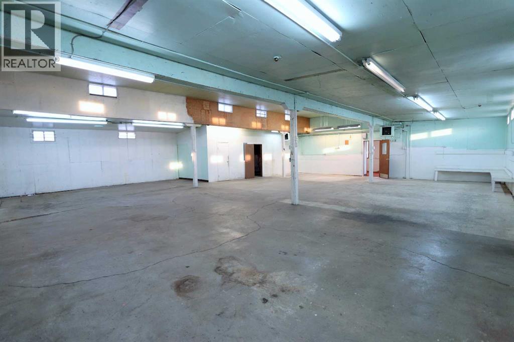 5306 50 Street, Ponoka, Alberta T4J 1H4 - Photo 4 - A2274262