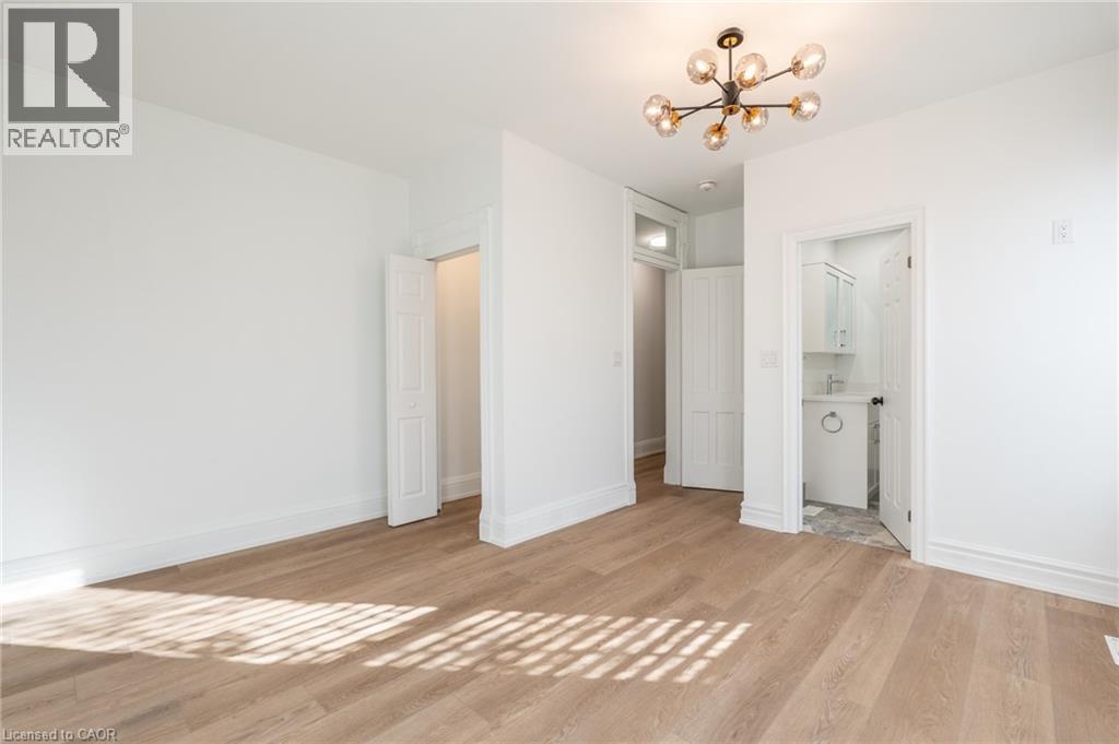 322 Mount Albion Road Unit# B, Hamilton, Ontario  L8K 5T2 - Photo 14 - 40794283