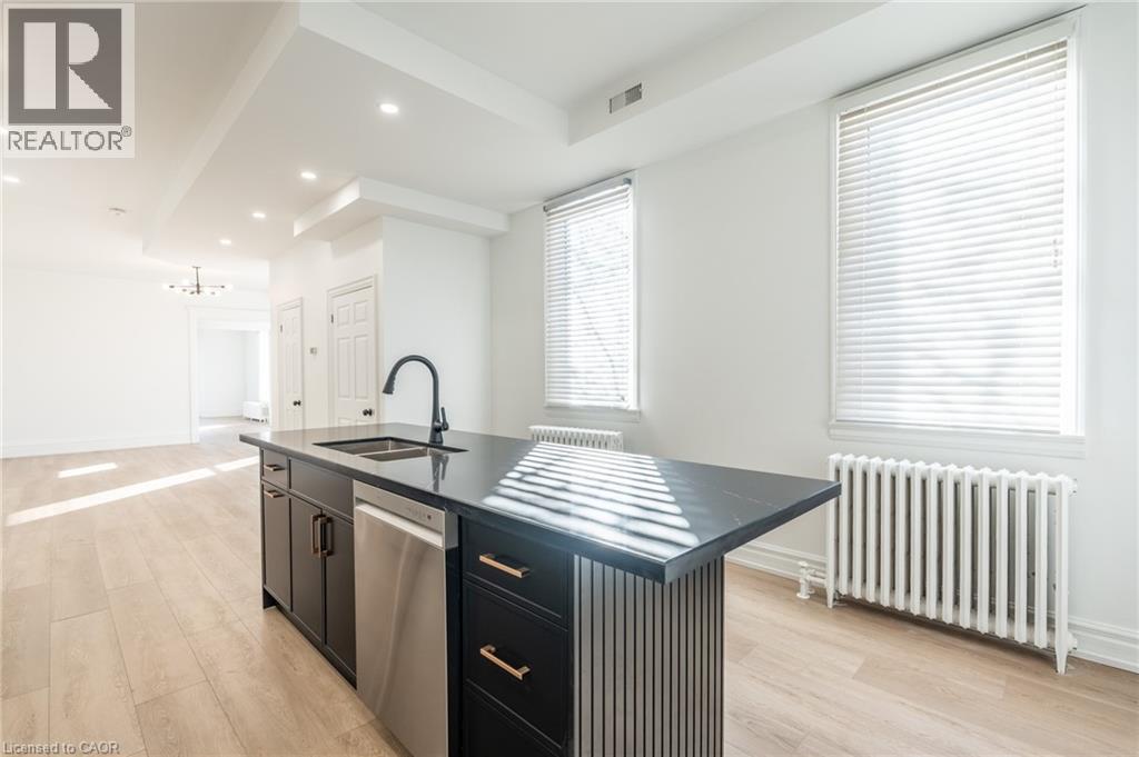 322 Mount Albion Road Unit# B, Hamilton, Ontario  L8K 5T2 - Photo 7 - 40794283