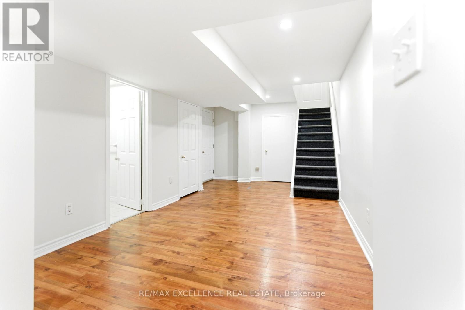 663 Macbeth Heights, Mississauga, Ontario  L5W 1E5 - Photo 21 - W12638768