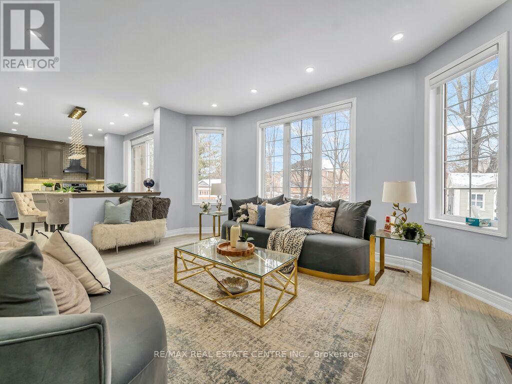 22 Rufford Drive, Brampton, Ontario  L6P 1E6 - Photo 13 - W12614028