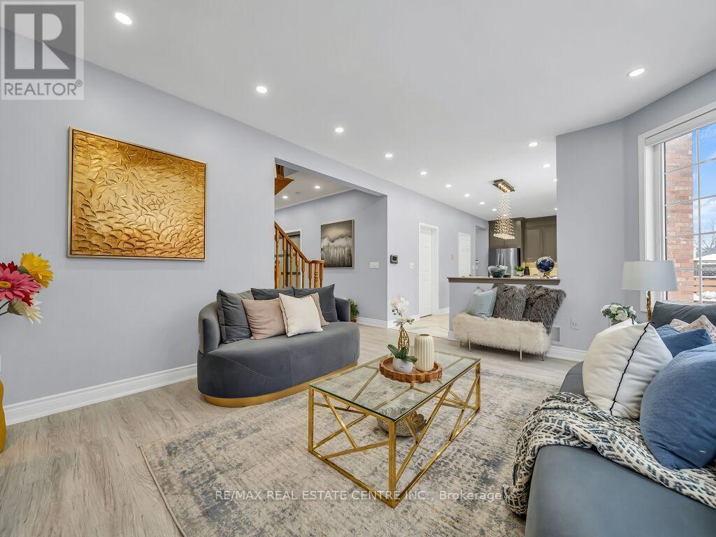 22 Rufford Drive, Brampton, Ontario  L6P 1E6 - Photo 14 - W12614028