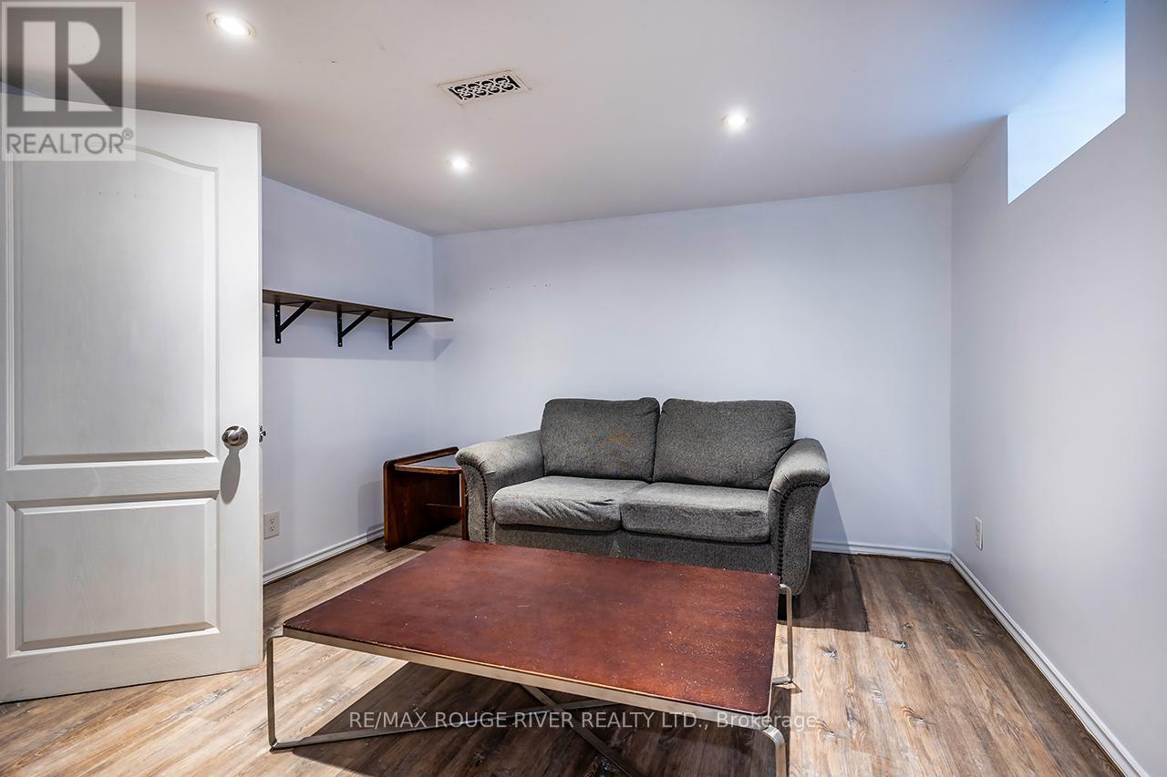 8 Birch Crescent, Ajax, Ontario  L1S 1X4 - Photo 18 - E12638686