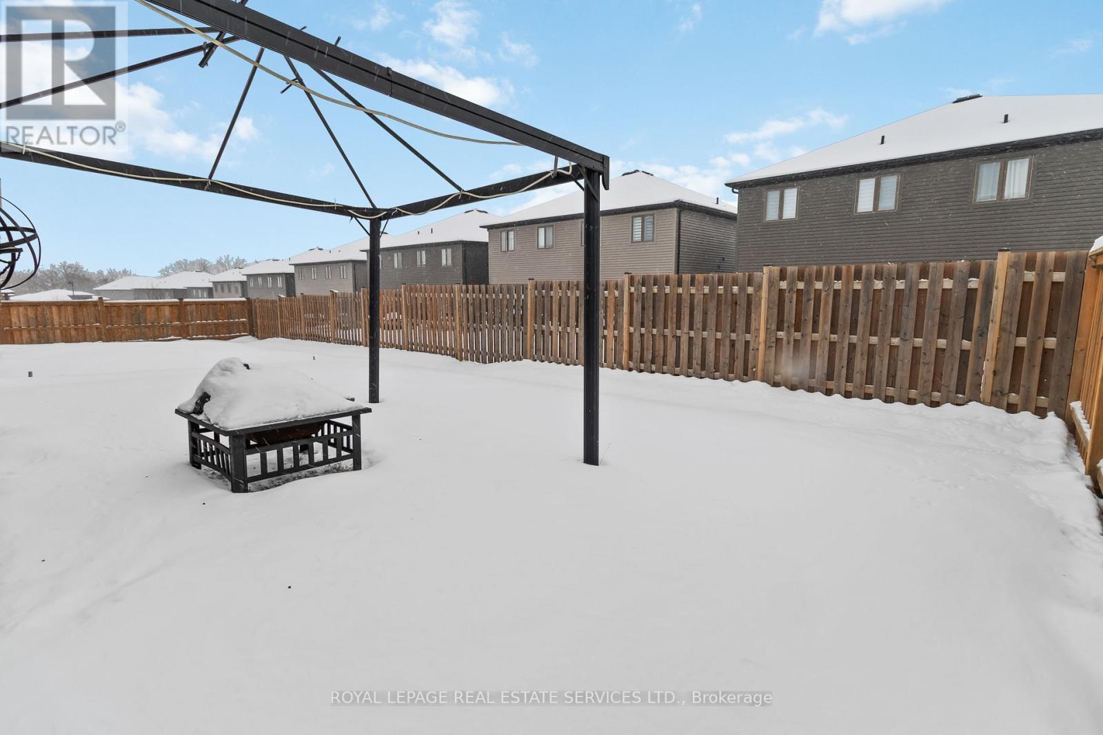 19 Mcgovern Lane, Brant, Ontario  N3L 0K3 - Photo 8 - X12638800