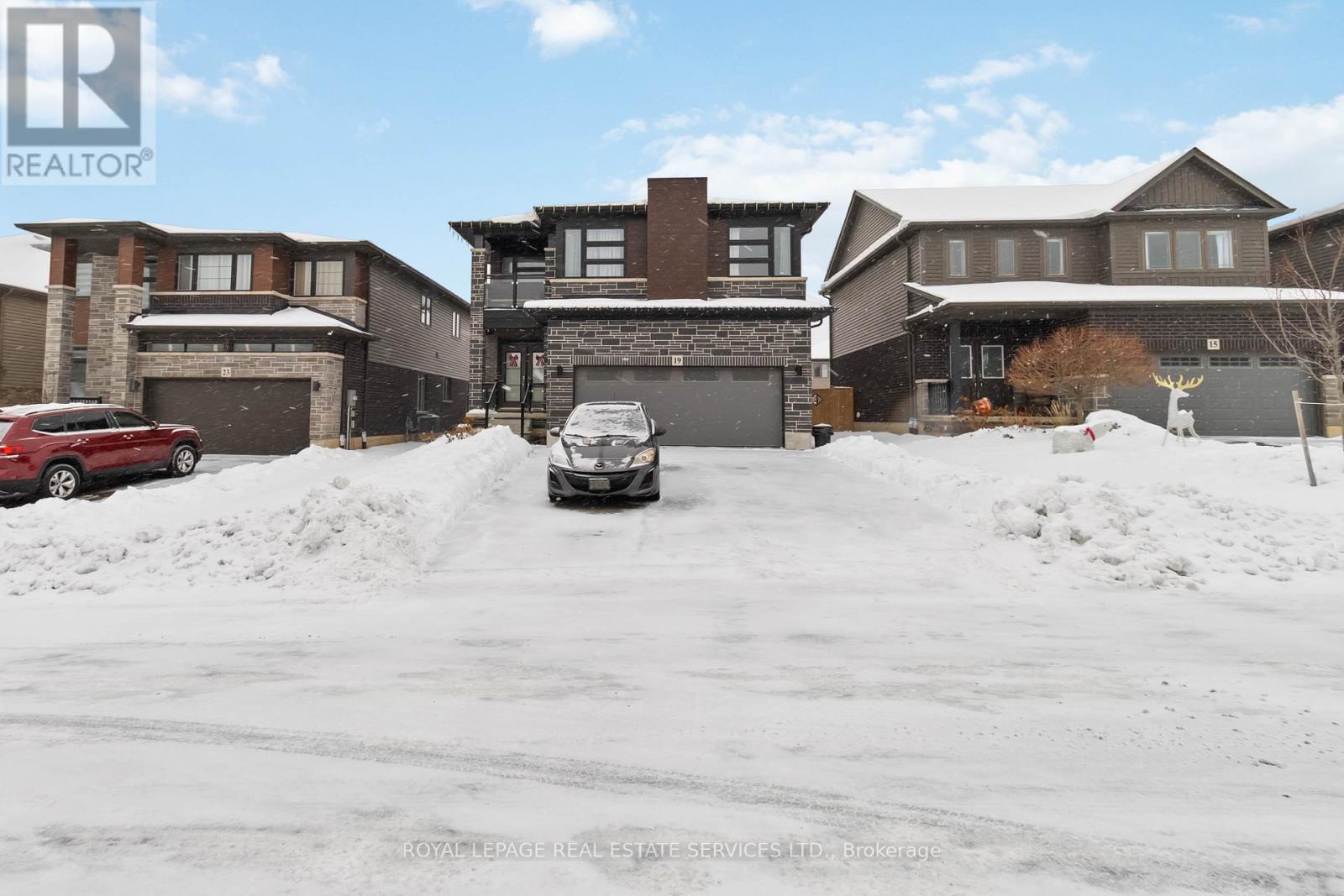 19 Mcgovern Lane, Brant, Ontario  N3L 0K3 - Photo 9 - X12638800