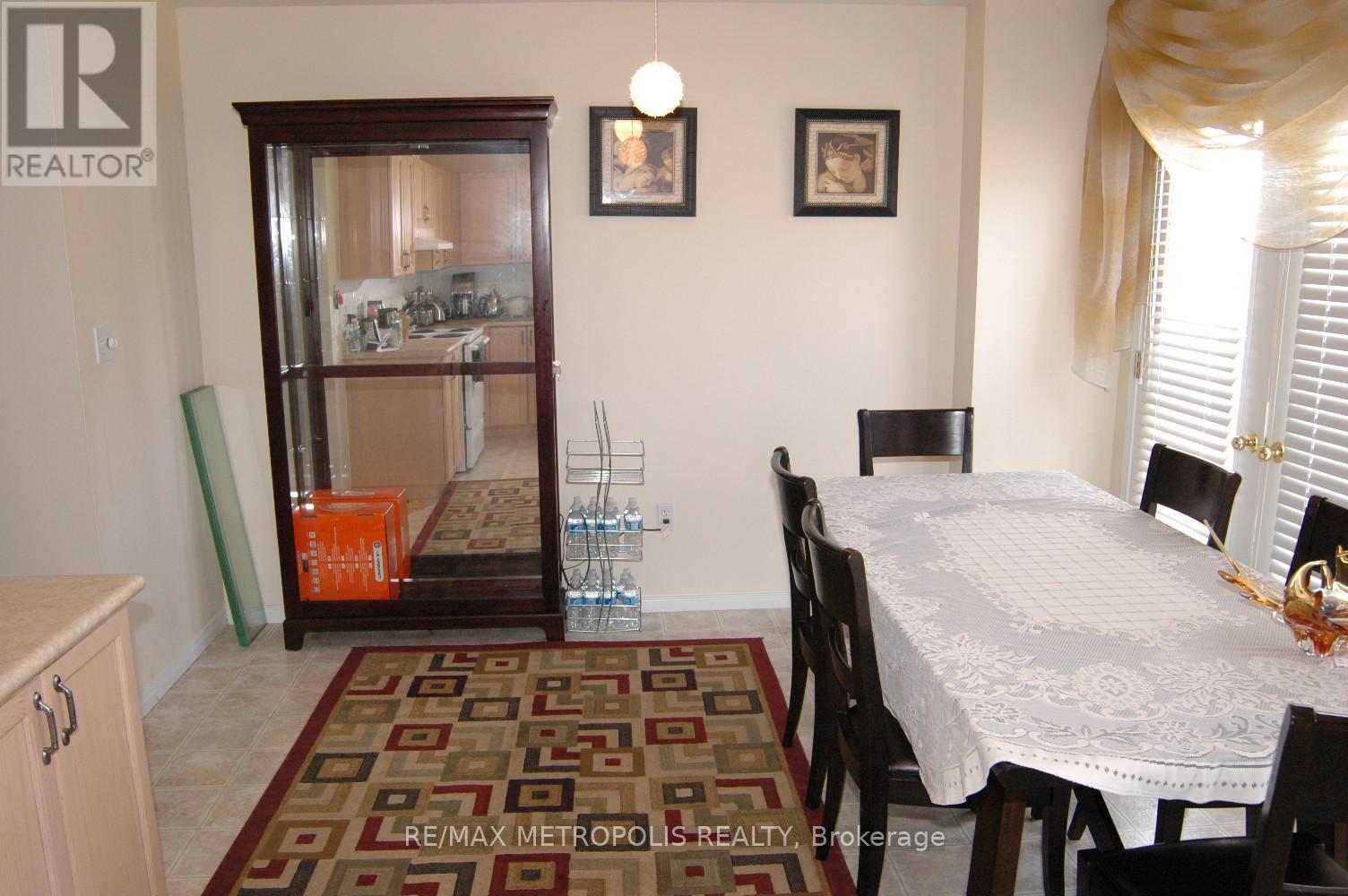 C17 - 619 Wild Ginger Avenue, Waterloo, Ontario  N2V 2X1 - Photo 13 - X12638818