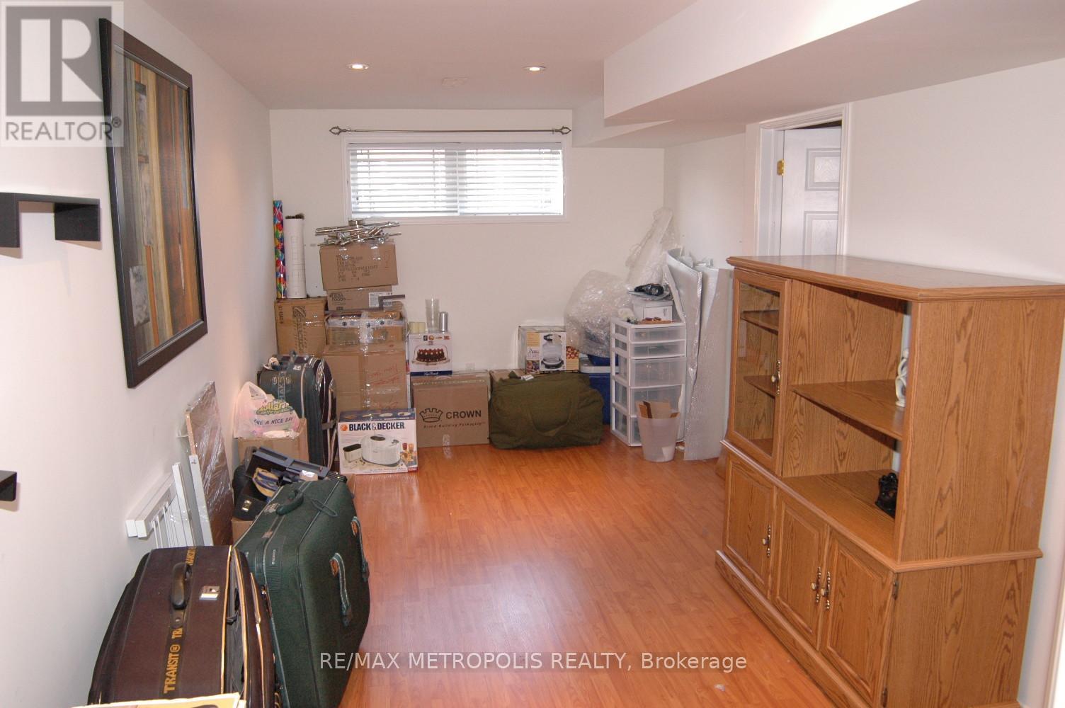 C17 - 619 Wild Ginger Avenue, Waterloo, Ontario  N2V 2X1 - Photo 2 - X12638818