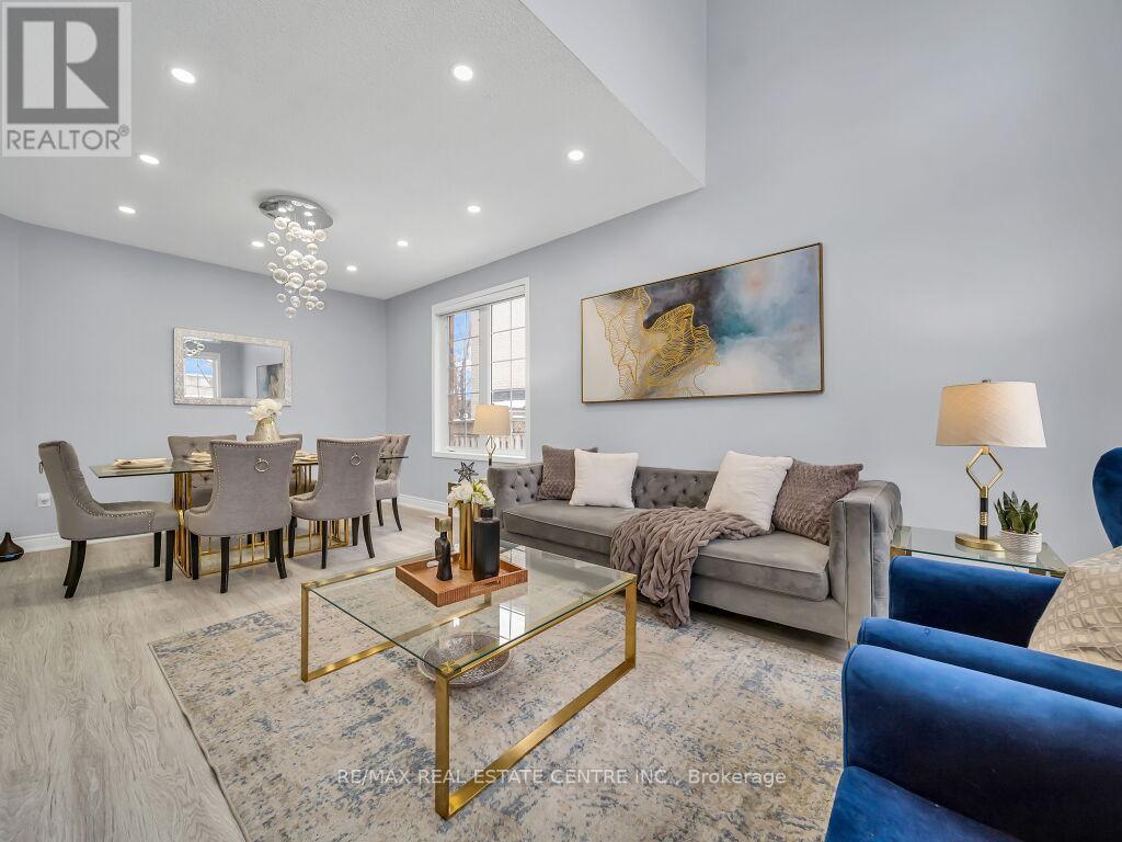 22 Rufford Drive, Brampton, Ontario  L6P 1E6 - Photo 8 - W12614028