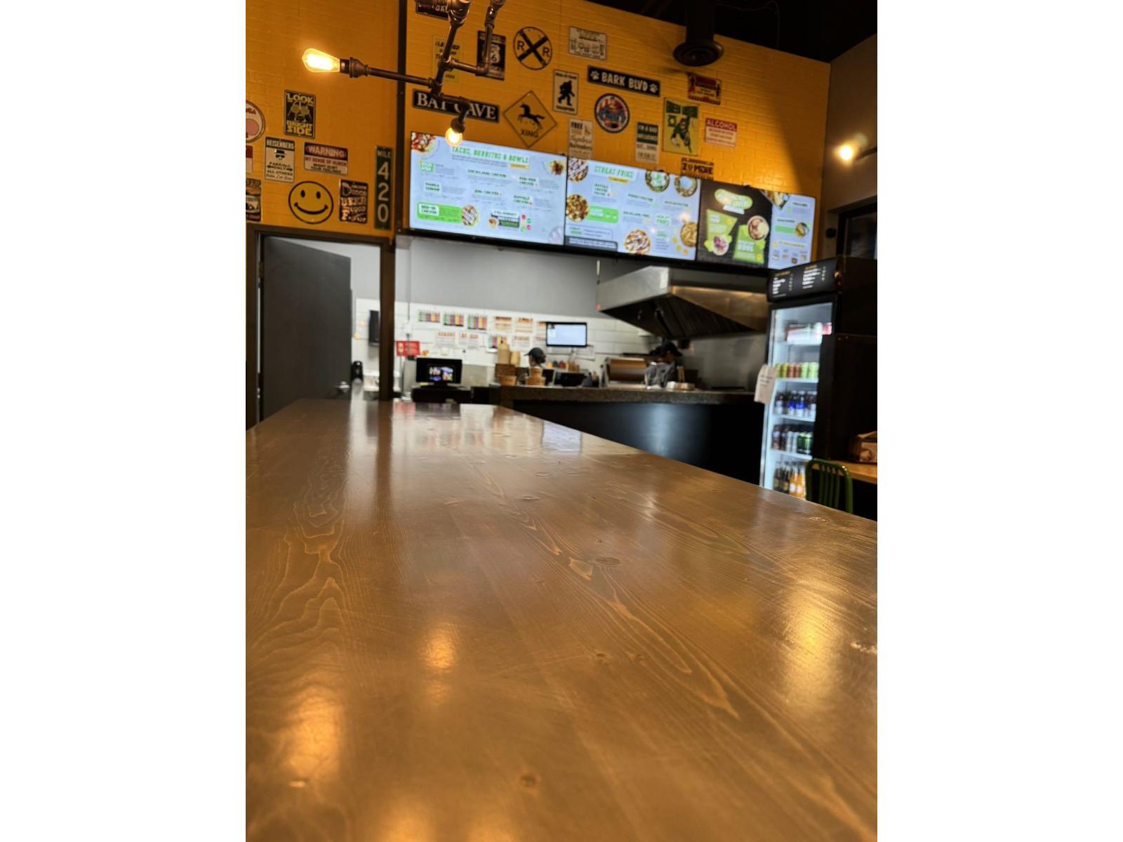 208 7592 Vedder Road, Sardis East Vedder, Chilliwack, British Columbia  V2R 5V9 - Photo 2 - C8074604