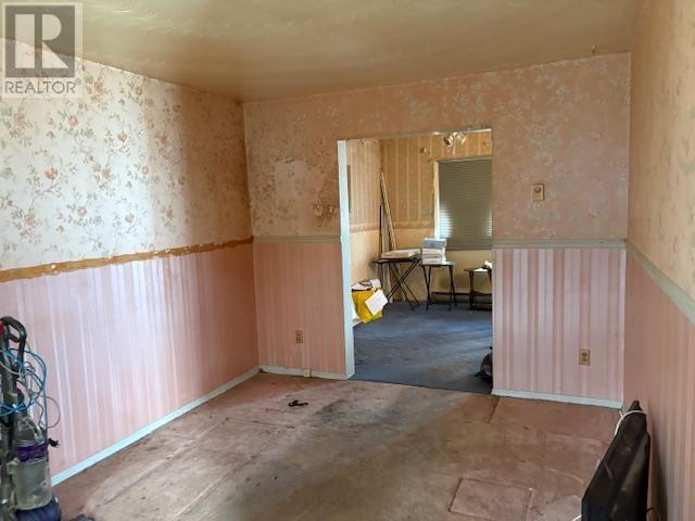 32 Amherst St, Sault Ste. Marie, Ontario P6C 5Y1 - Photo 5 - SM253481