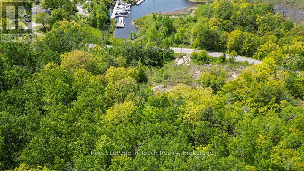 408 South Bay Road, Georgian Bay, Ontario L0K 1S0 - Photo 6 - X12638856