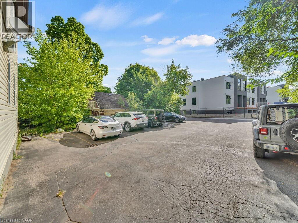 561 Queen Street S, Kitchener, Ontario  N2G 1W9 - Photo 25 - 40782524