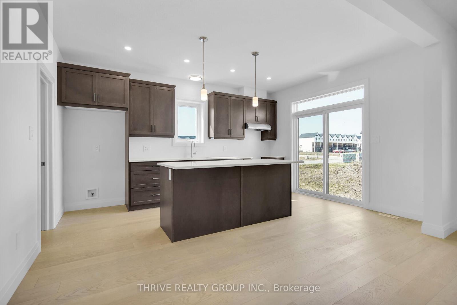 3096 Buroak Drive, London North, Ontario  N6G 3M1 - Photo 10 - X12638952