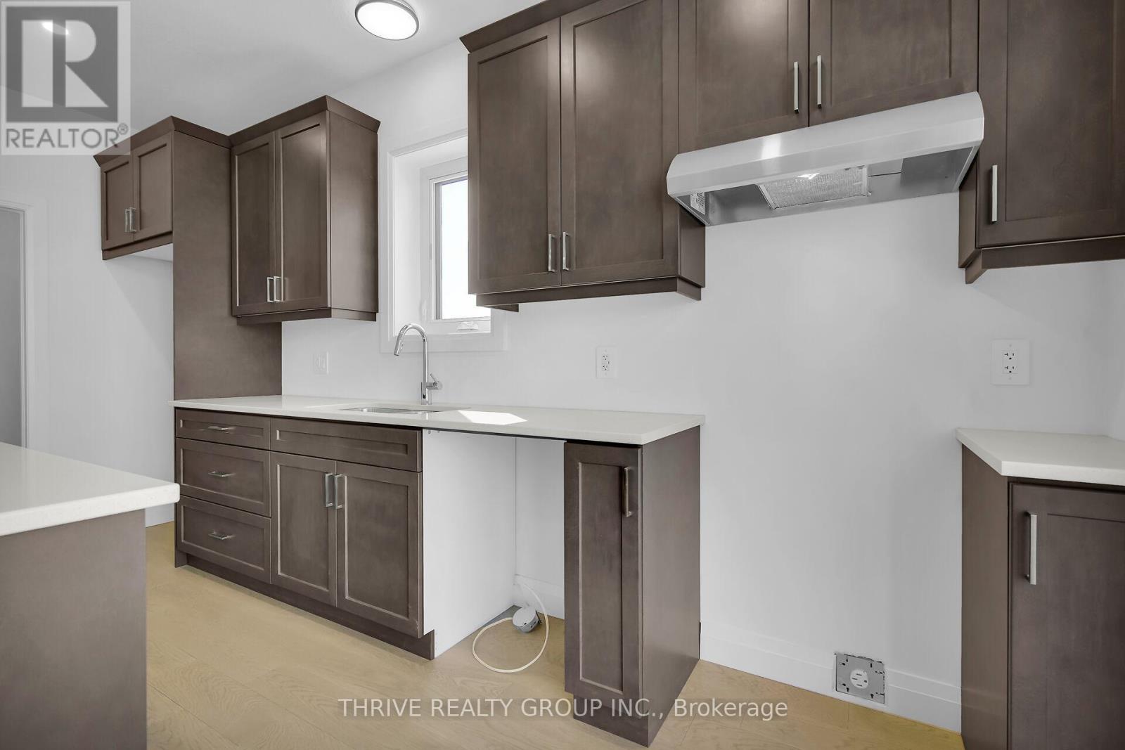 3096 Buroak Drive, London North, Ontario  N6G 3M1 - Photo 13 - X12638952