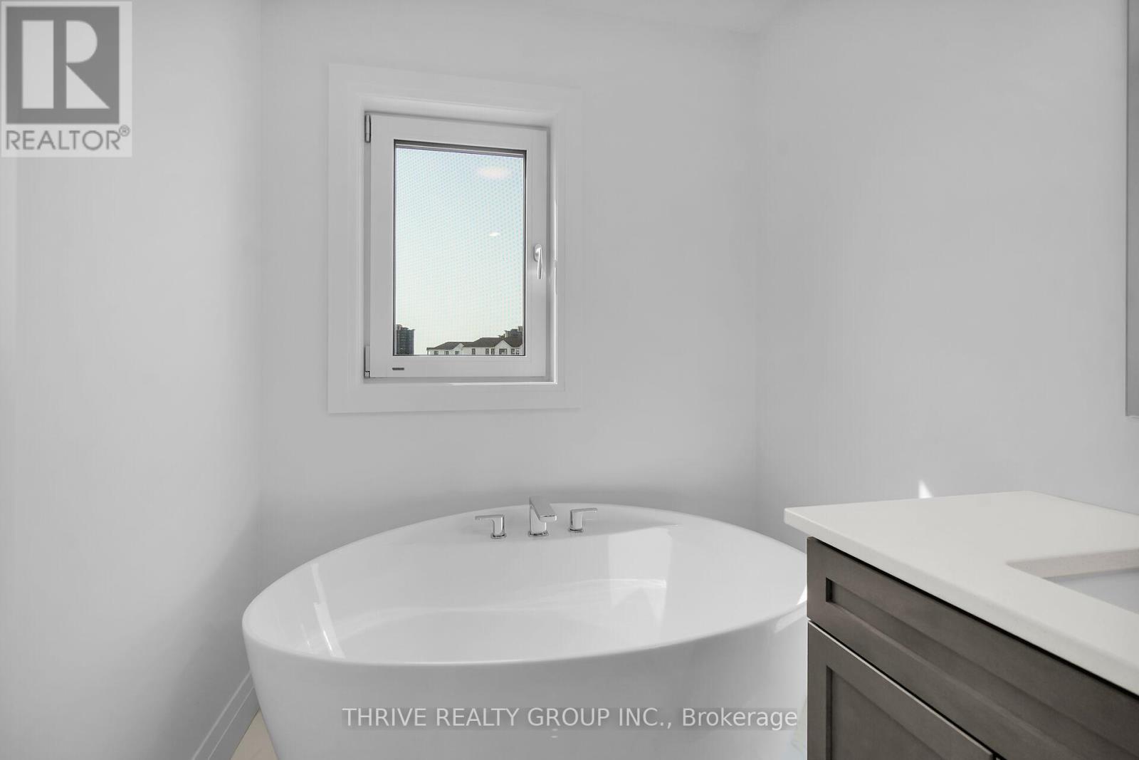 3096 Buroak Drive, London North, Ontario  N6G 3M1 - Photo 19 - X12638952