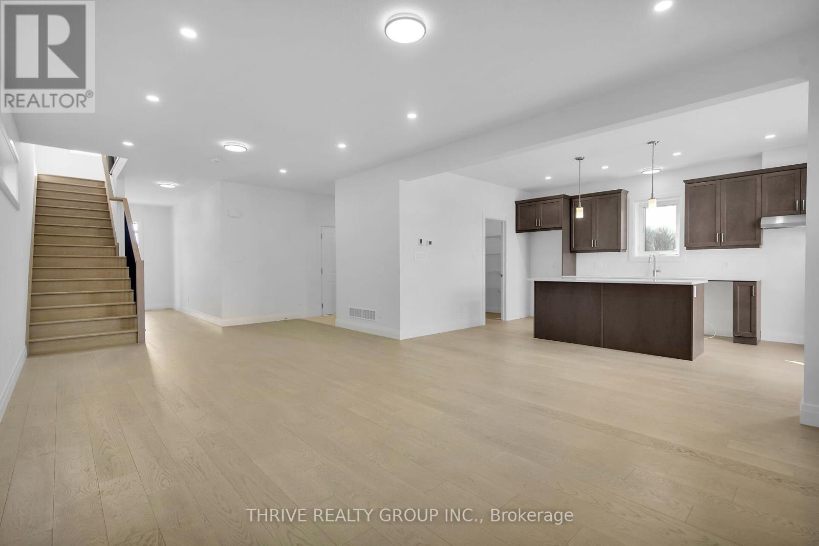 3096 Buroak Drive, London North, Ontario  N6G 3M1 - Photo 8 - X12638952