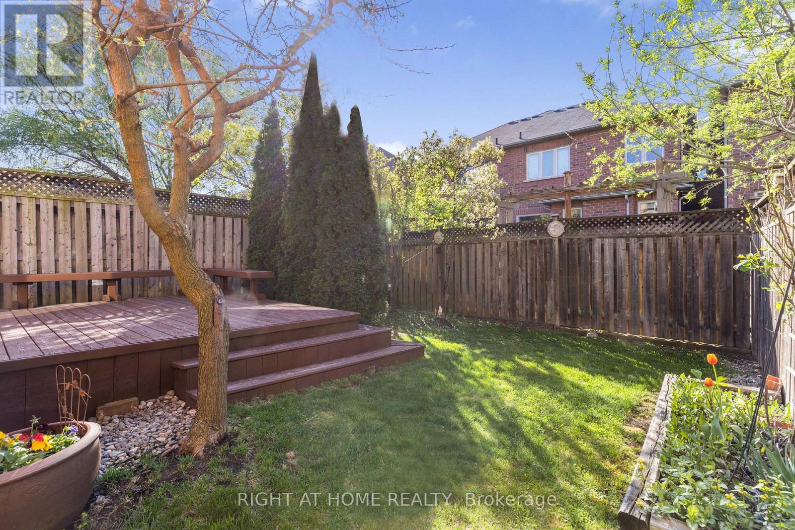 3351 Hayhurst Crescent, Oakville, Ontario  L6L 6T8 - Photo 33 - W12581394