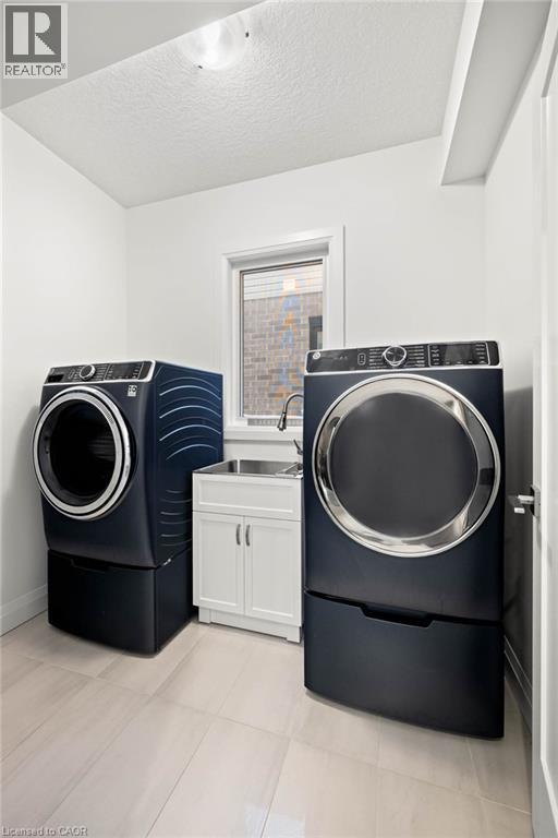 215 Timber Trail Road, Elmira, Ontario  N3B 0C5 - Photo 21 - 40793728