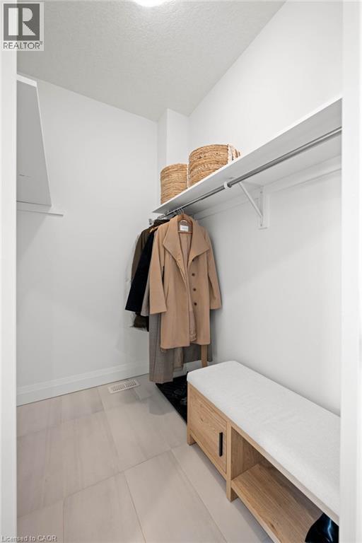 215 Timber Trail Road, Elmira, Ontario  N3B 0C5 - Photo 9 - 40793728