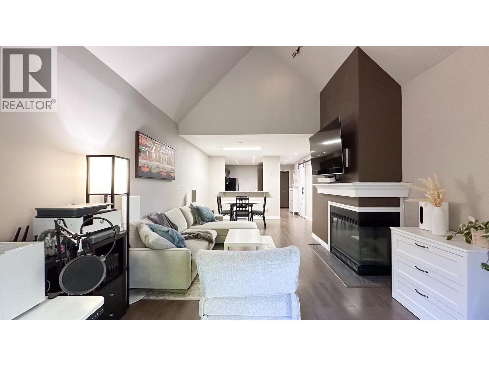 305 7457 Moffatt Road, Richmond, British Columbia  V6Y 1X9 - Photo 4 - R3058703