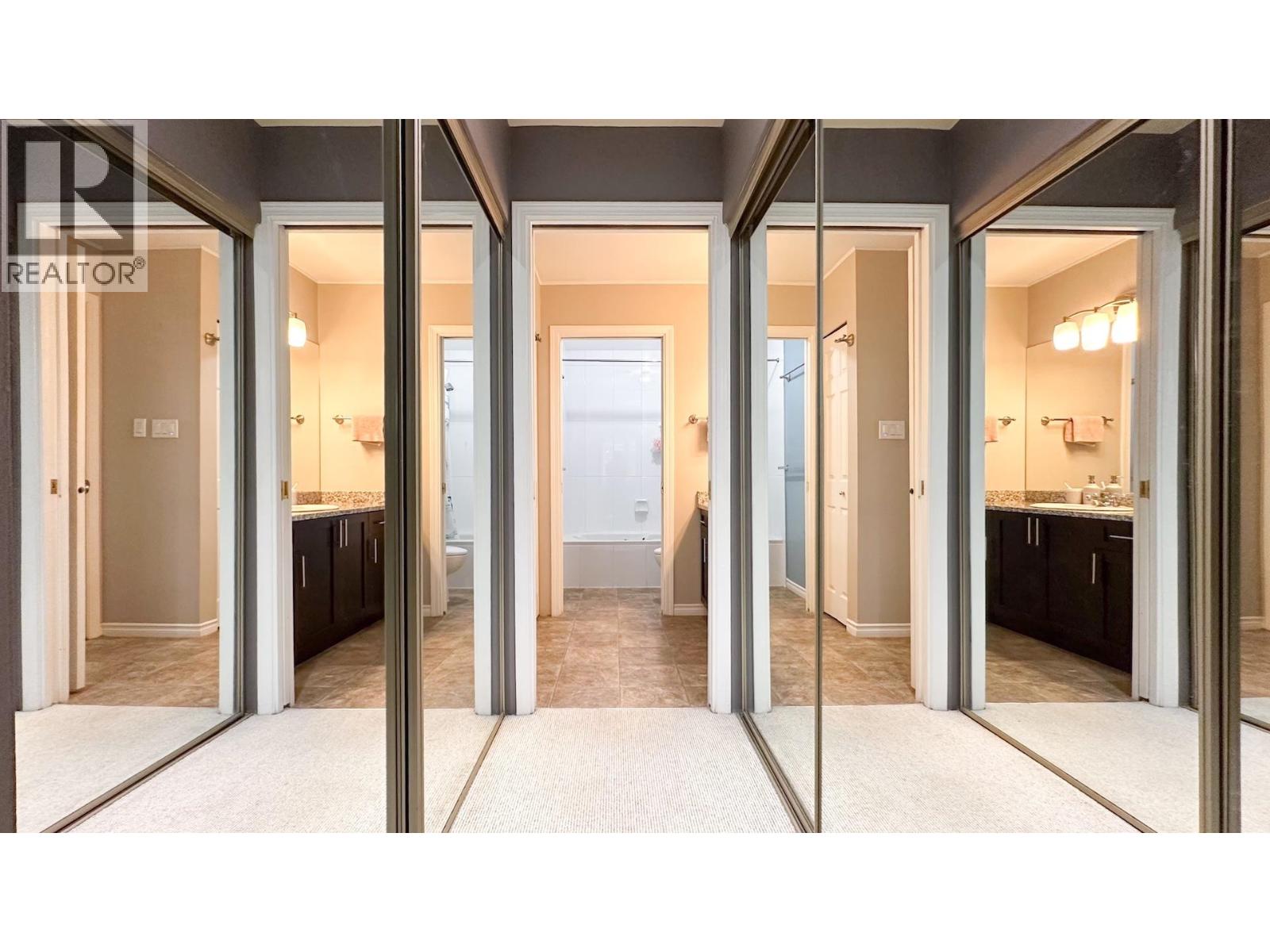 305 7457 Moffatt Road, Richmond, British Columbia  V6Y 1X9 - Photo 13 - R3058703