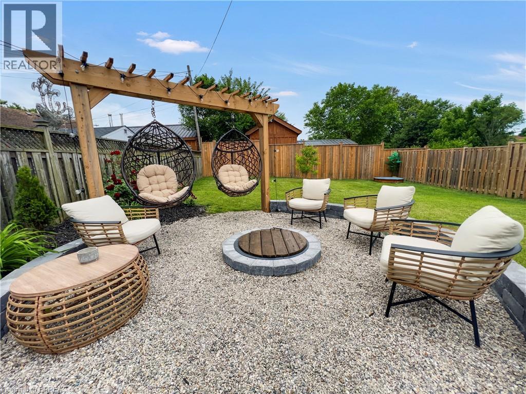 249 Erie Avenue, Brantford, Ontario  N3S 2H3 - Photo 32 - 40794297