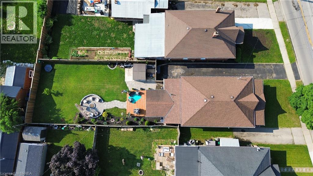 249 Erie Avenue, Brantford, Ontario  N3S 2H3 - Photo 35 - 40794297