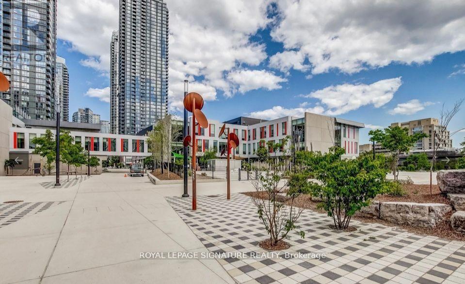 3706 - 75 Queens Wharf, Toronto, Ontario  M5V 0J8 - Photo 4 - C12638942