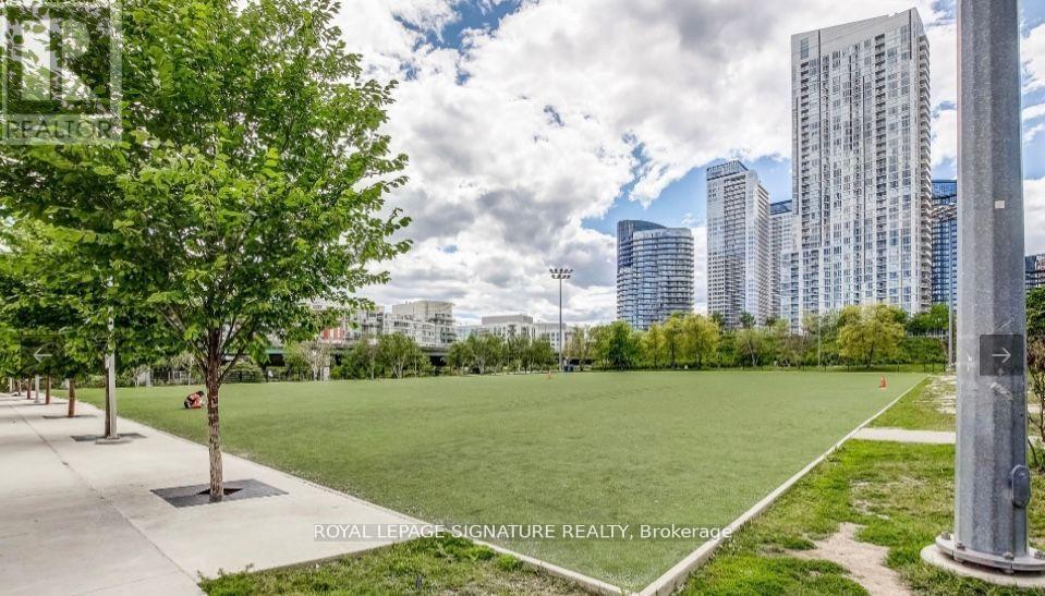 3706 - 75 Queens Wharf, Toronto, Ontario  M5V 0J8 - Photo 6 - C12638942