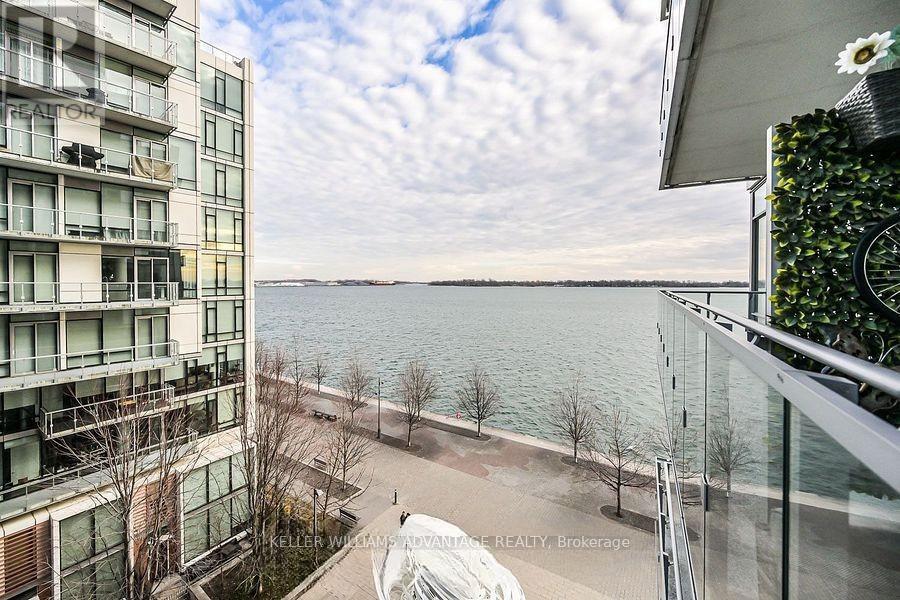 616 - 29 Queens Quay E, Toronto, Ontario  M5E 0A4 - Photo 2 - C12638956
