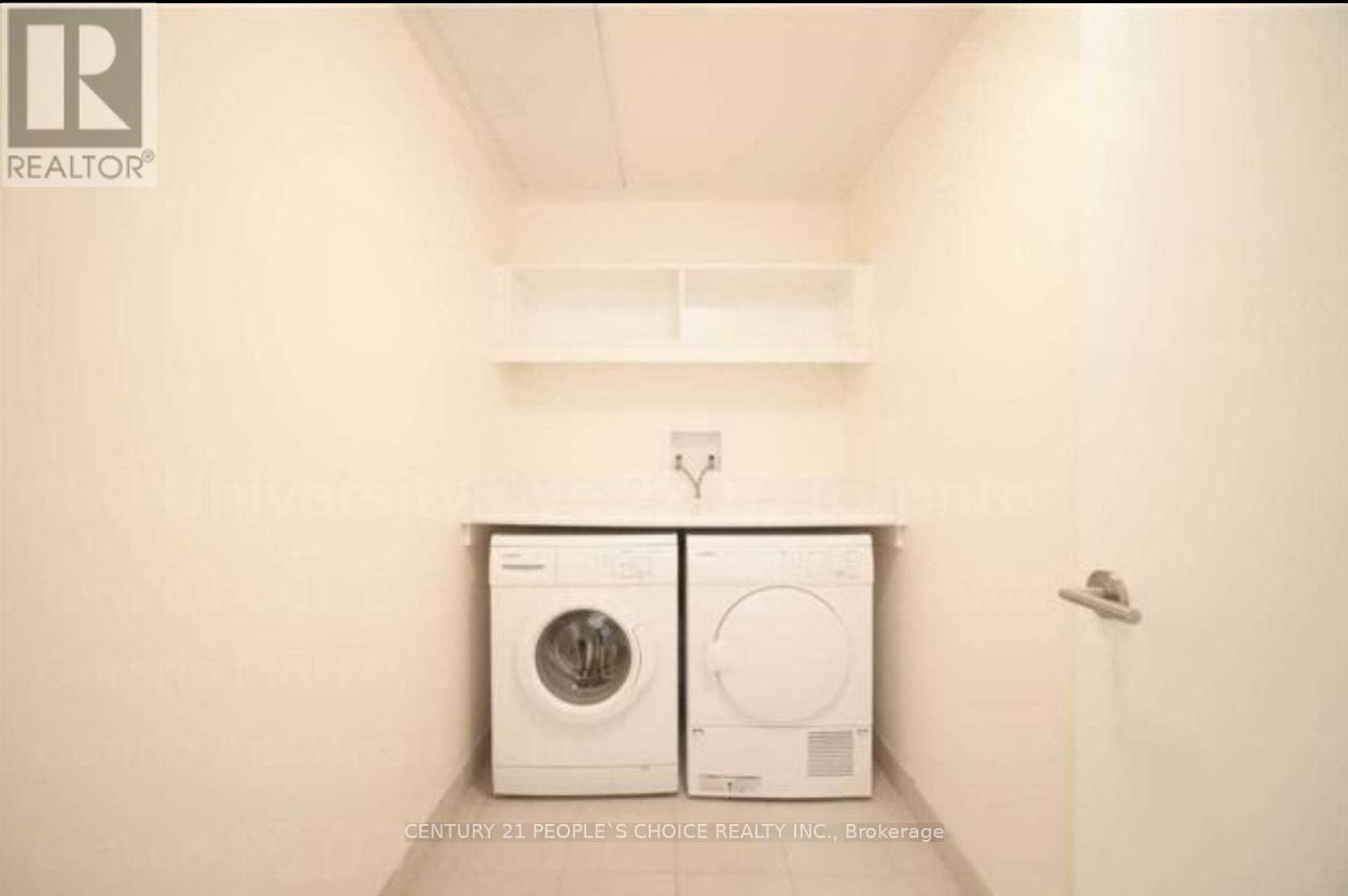 2207 - 180 University Avenue, Toronto, Ontario  M5H 0A2 - Photo 15 - C12638974