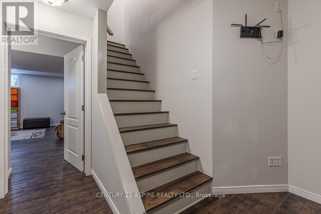 206 Oriole Crescent, Petawawa, Ontario K8H 0A9 - Photo 37 - X12637958