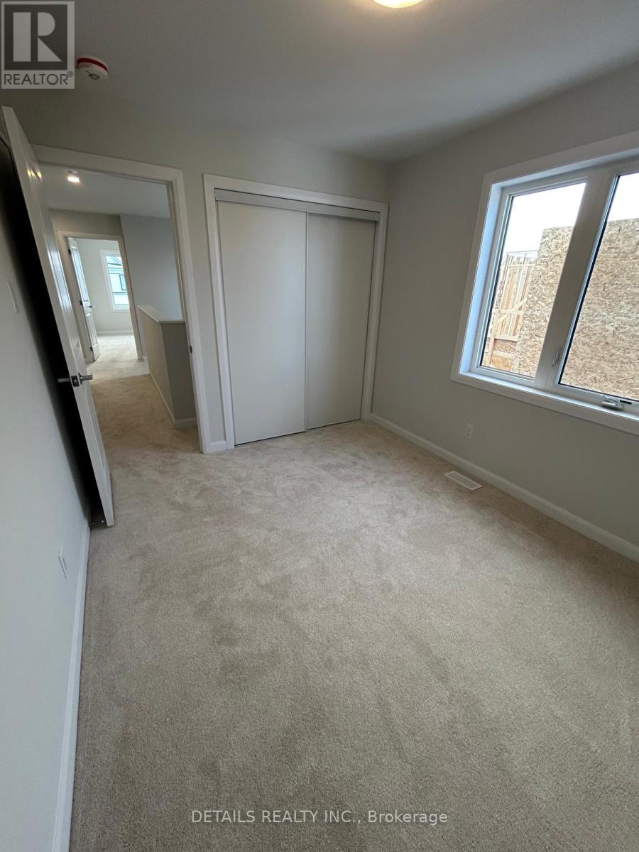 746 Fairline Row, Ottawa, Ontario  K2V 0V7 - Photo 27 - X12614514