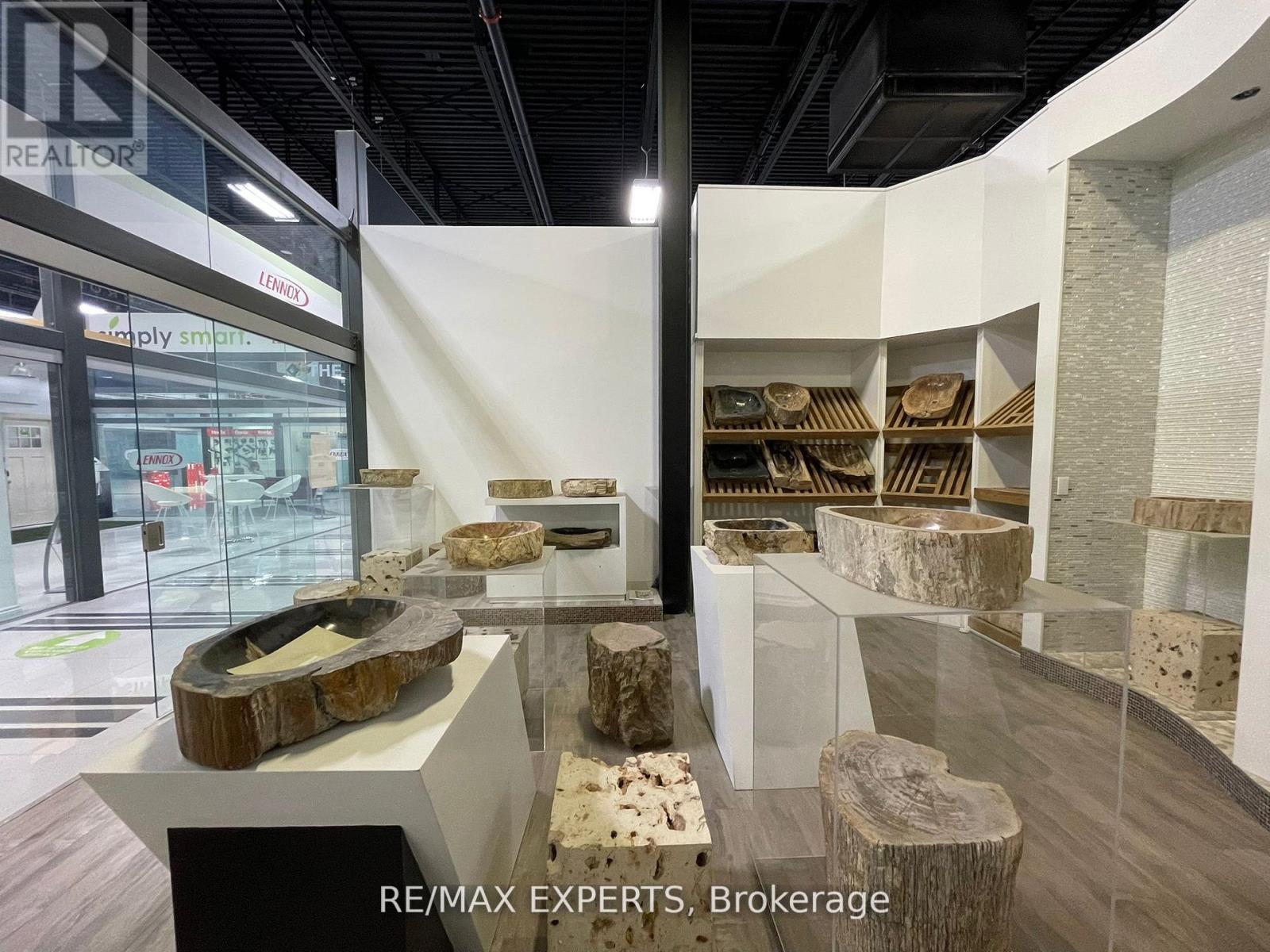 61 - 7250 Keele Street, Vaughan, Ontario  L4K 1Z8 - Photo 6 - N12638850