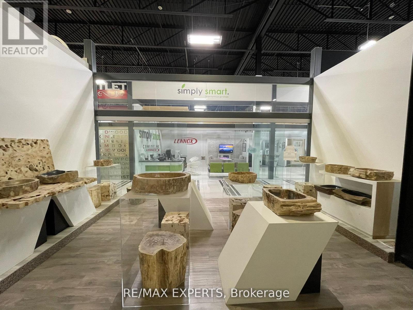 61 - 7250 Keele Street, Vaughan, Ontario  L4K 1Z8 - Photo 9 - N12638850