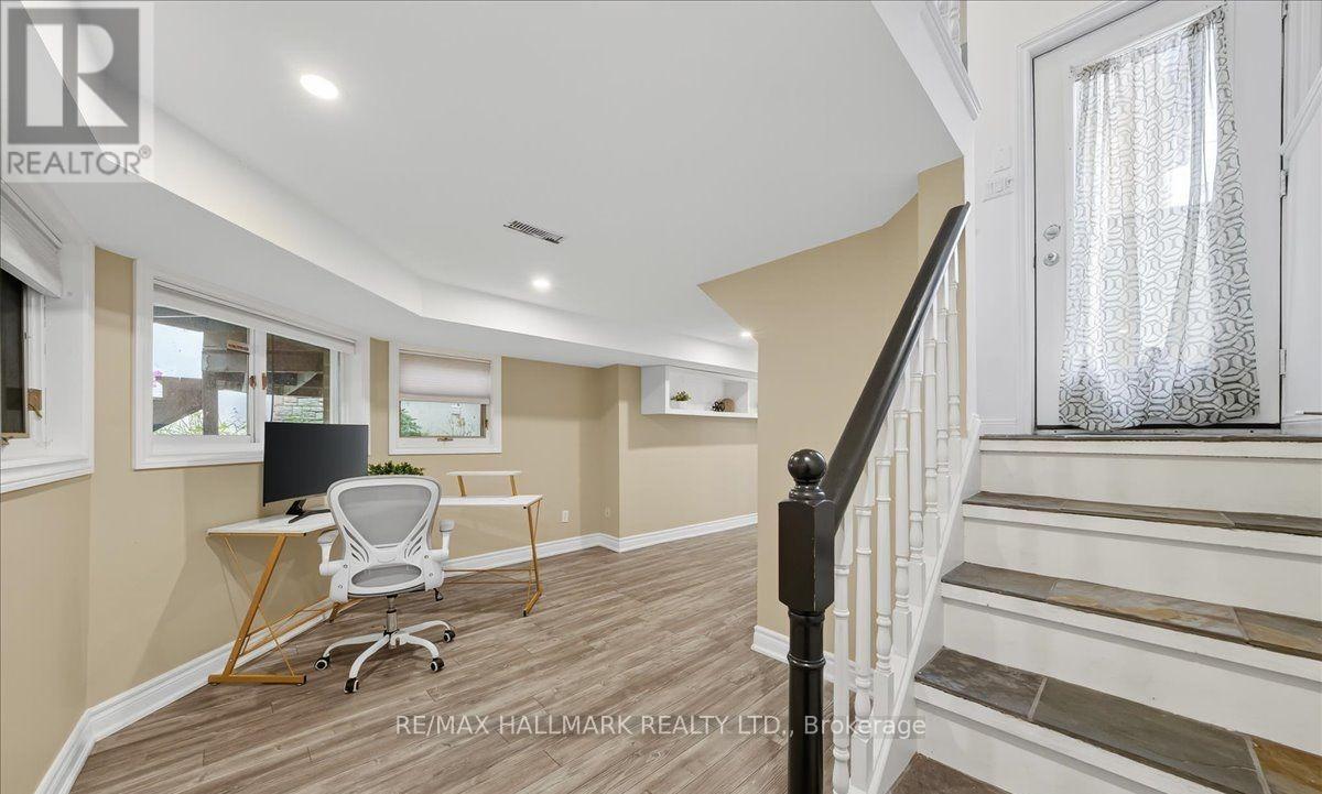 280 Douglas Road, Richmond Hill, Ontario  L4E 3H6 - Photo 13 - N12638858