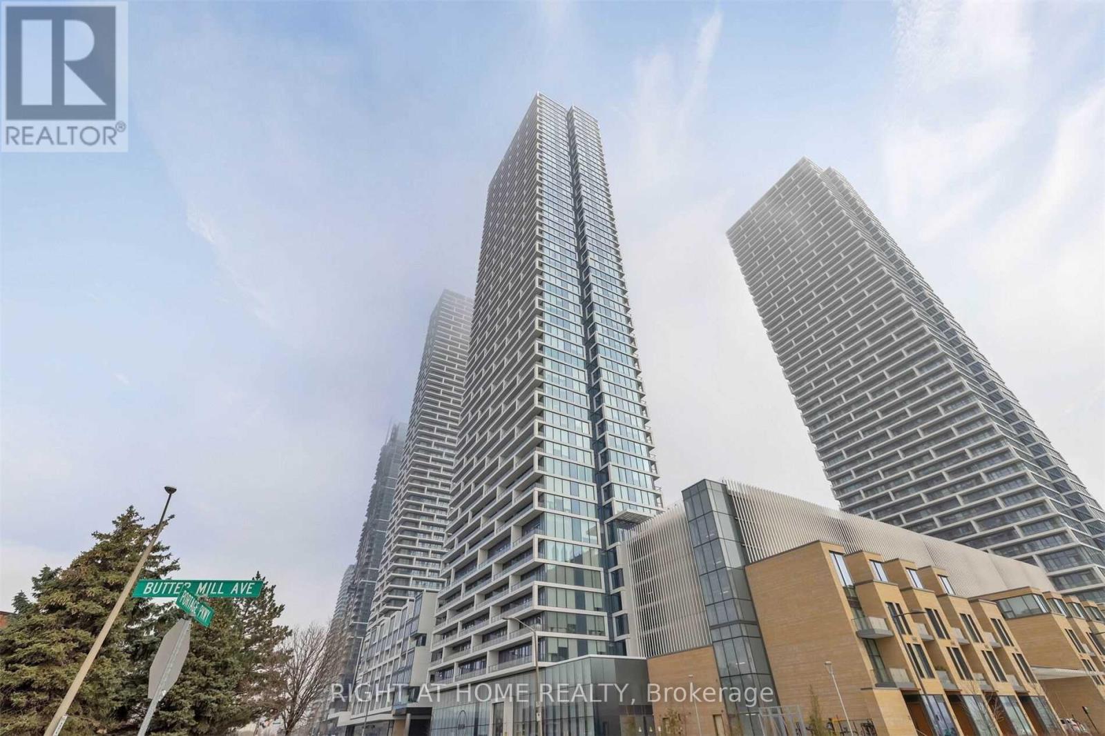 5208 - 898 PORTAGE PARKWAY, Vaughan, Ontario