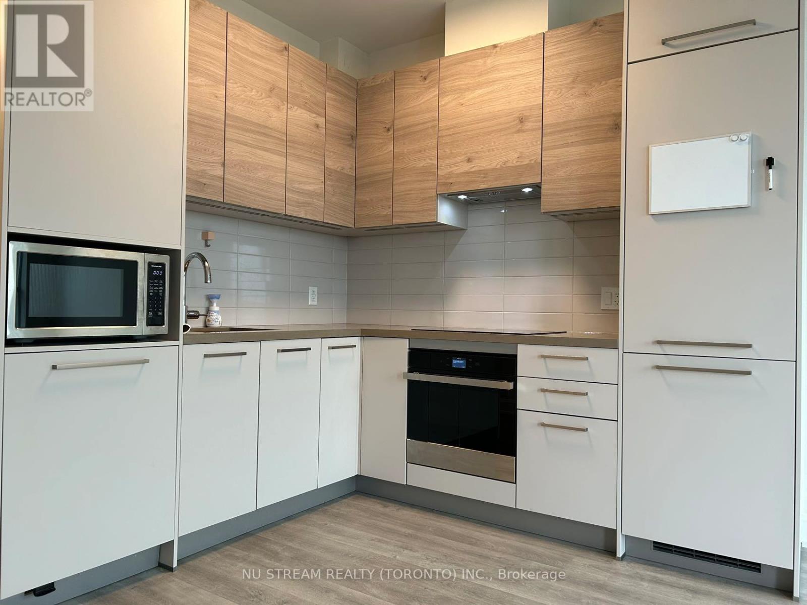 1103 - 38 Gandhi Lane, Markham, Ontario  L3T 0G9 - Photo 3 - N12638964