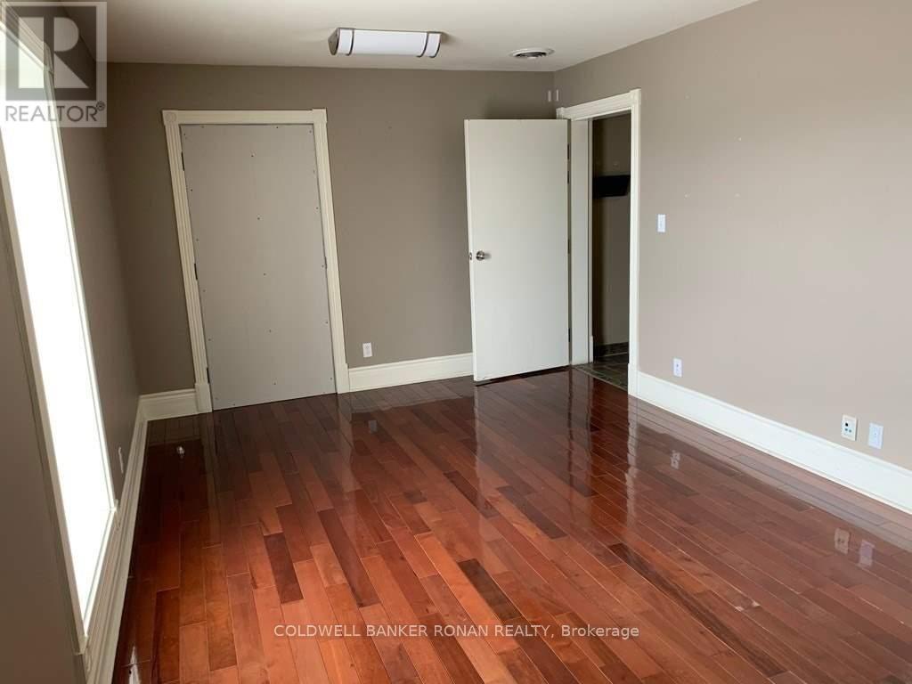 305 - 36 Victoria Street W, New Tecumseth, Ontario  L9R 1J7 - Photo 4 - N12638978