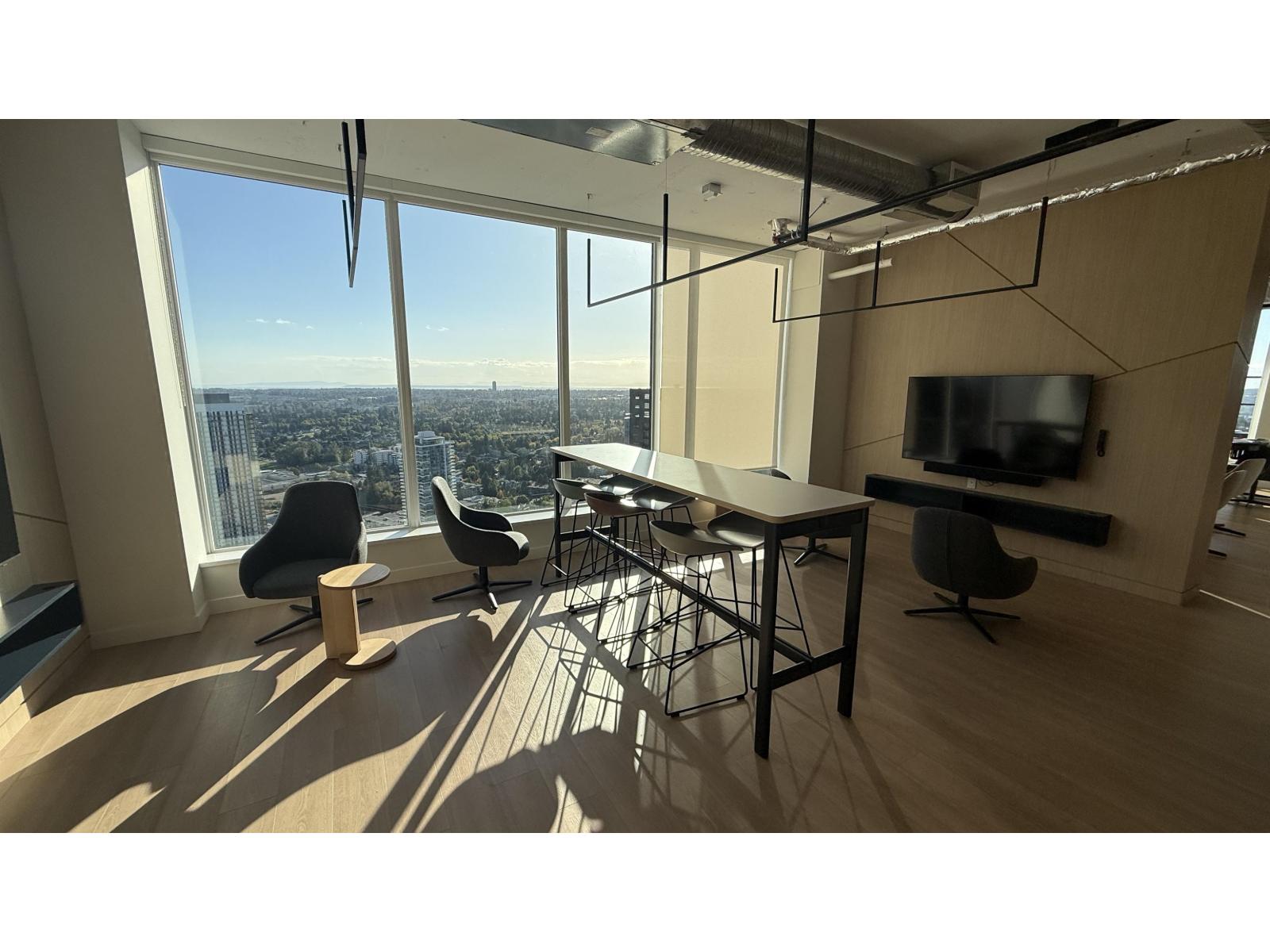 512 13725 George Junction, Surrey, British Columbia  V3T 4Y3 - Photo 23 - R3073954