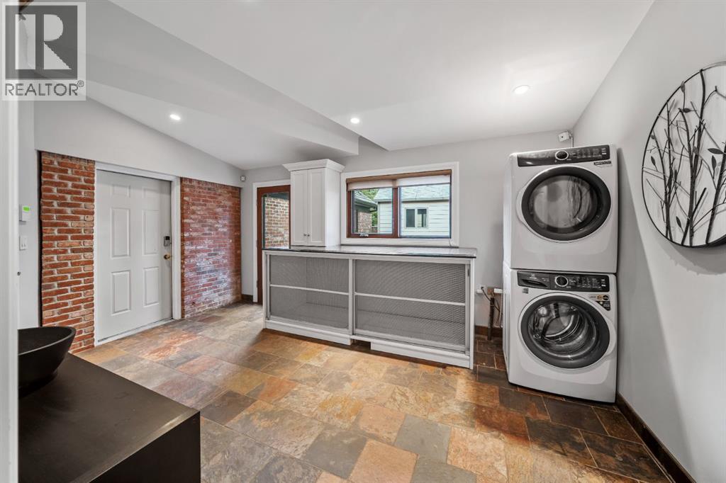 5 Woodside Lane, Canmore, Alberta  T1W 1T1 - Photo 35 - A2233257