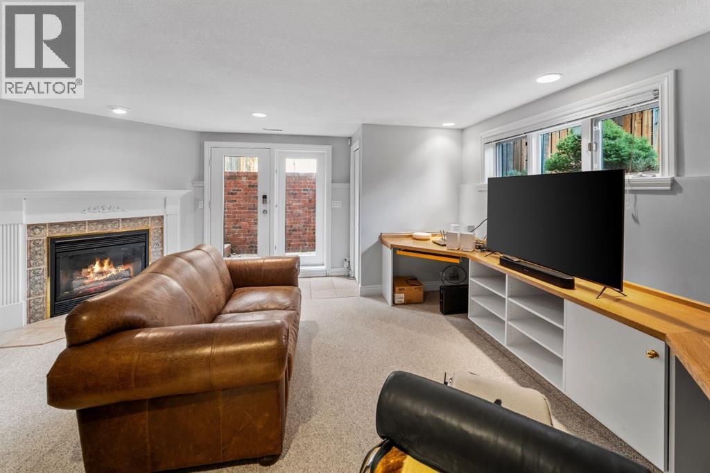 5 Woodside Lane, Canmore, Alberta  T1W 1T1 - Photo 38 - A2233257