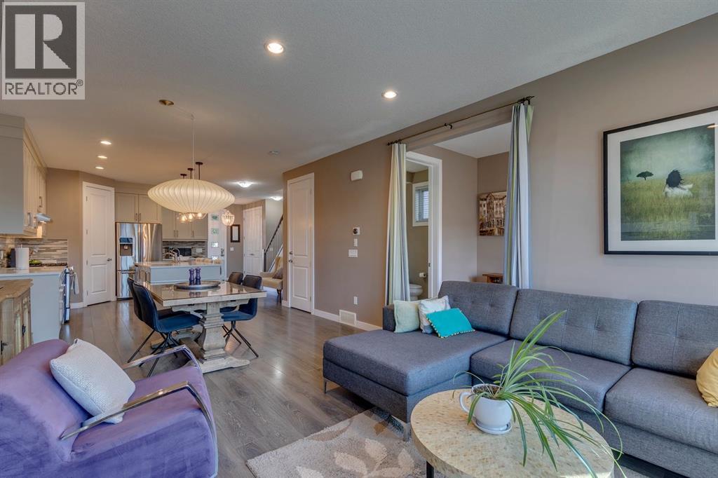 2817 & 2815 16 Avenue Se, Calgary, Alberta  T2A 0M7 - Photo 15 - A2260744