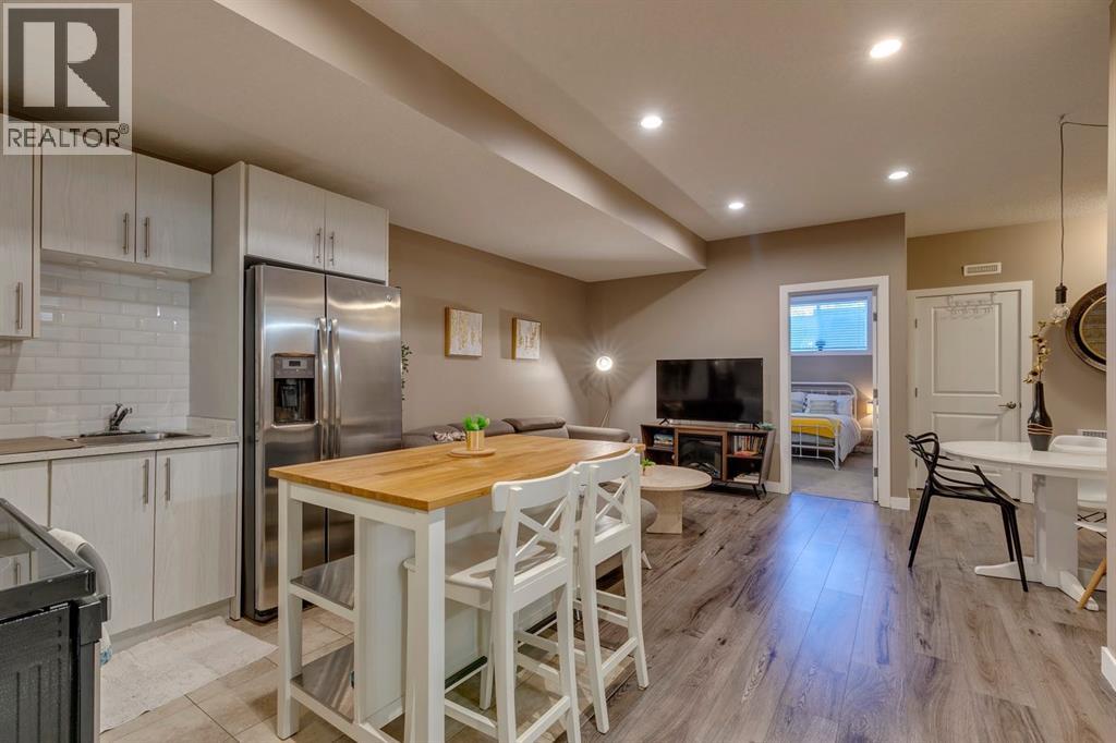 2817 & 2815 16 Avenue Se, Calgary, Alberta  T2A 0M7 - Photo 39 - A2260744