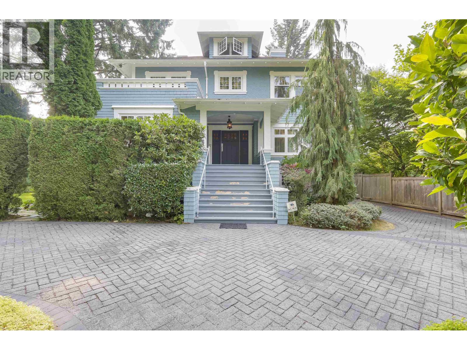 1926 W 17TH AVENUE, Vancouver, British Columbia