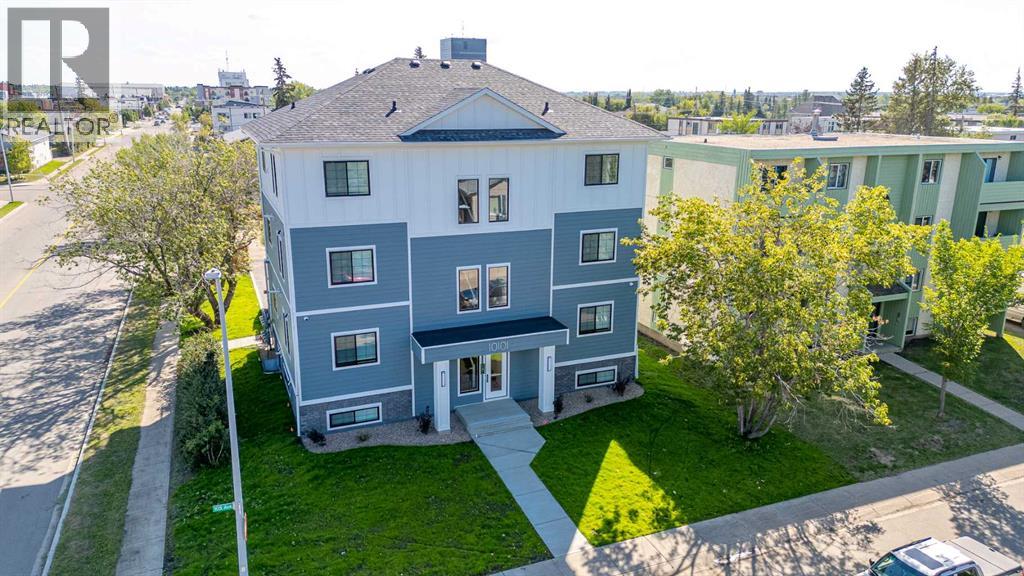 302, 10101 105 Avenue, Grande Prairie, Alberta T8V 2L9 - Photo 1 - A2275513