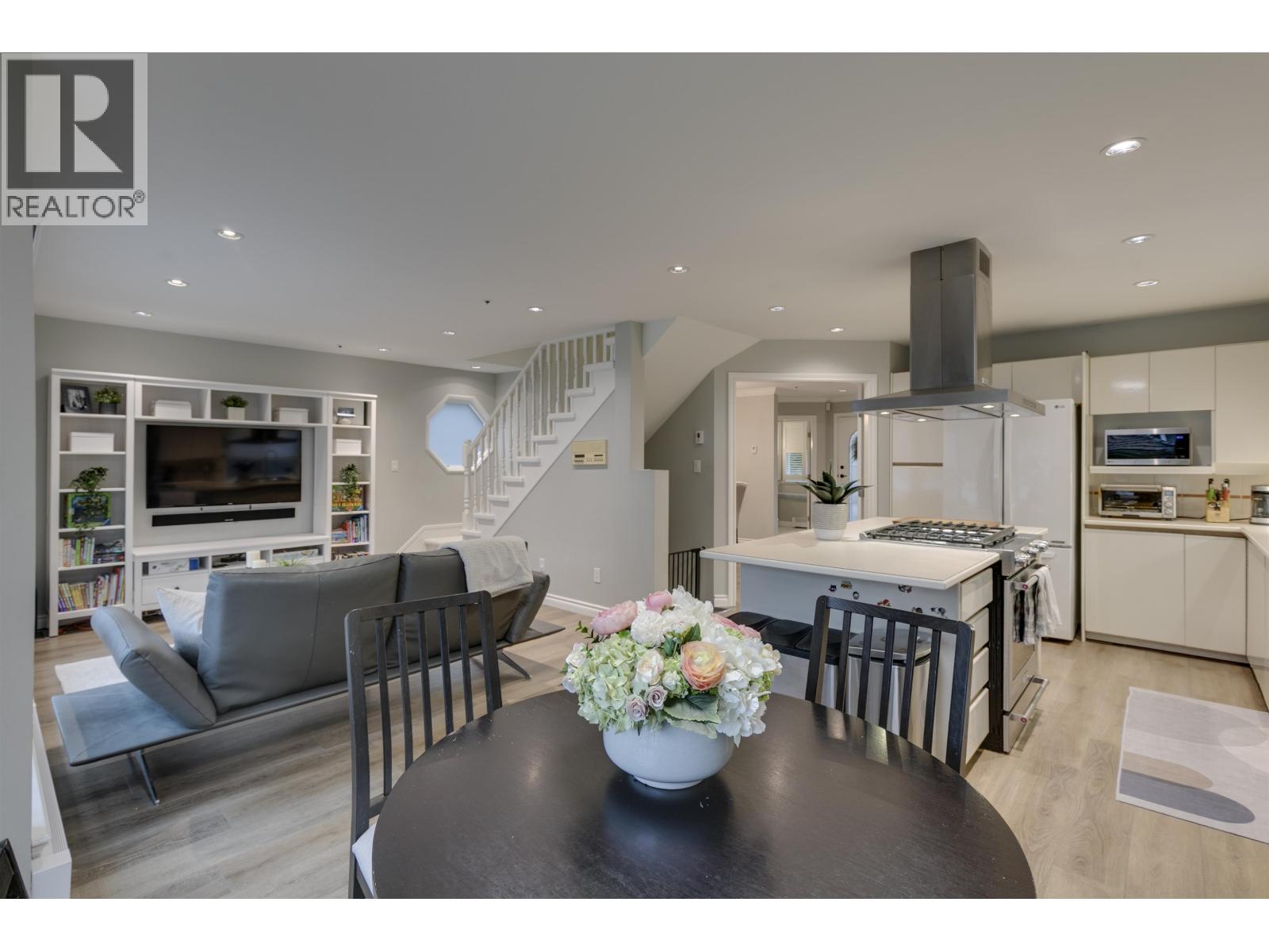 4560 W 7th Avenue, Vancouver, British Columbia  V6R 1X3 - Photo 32 - R3070598