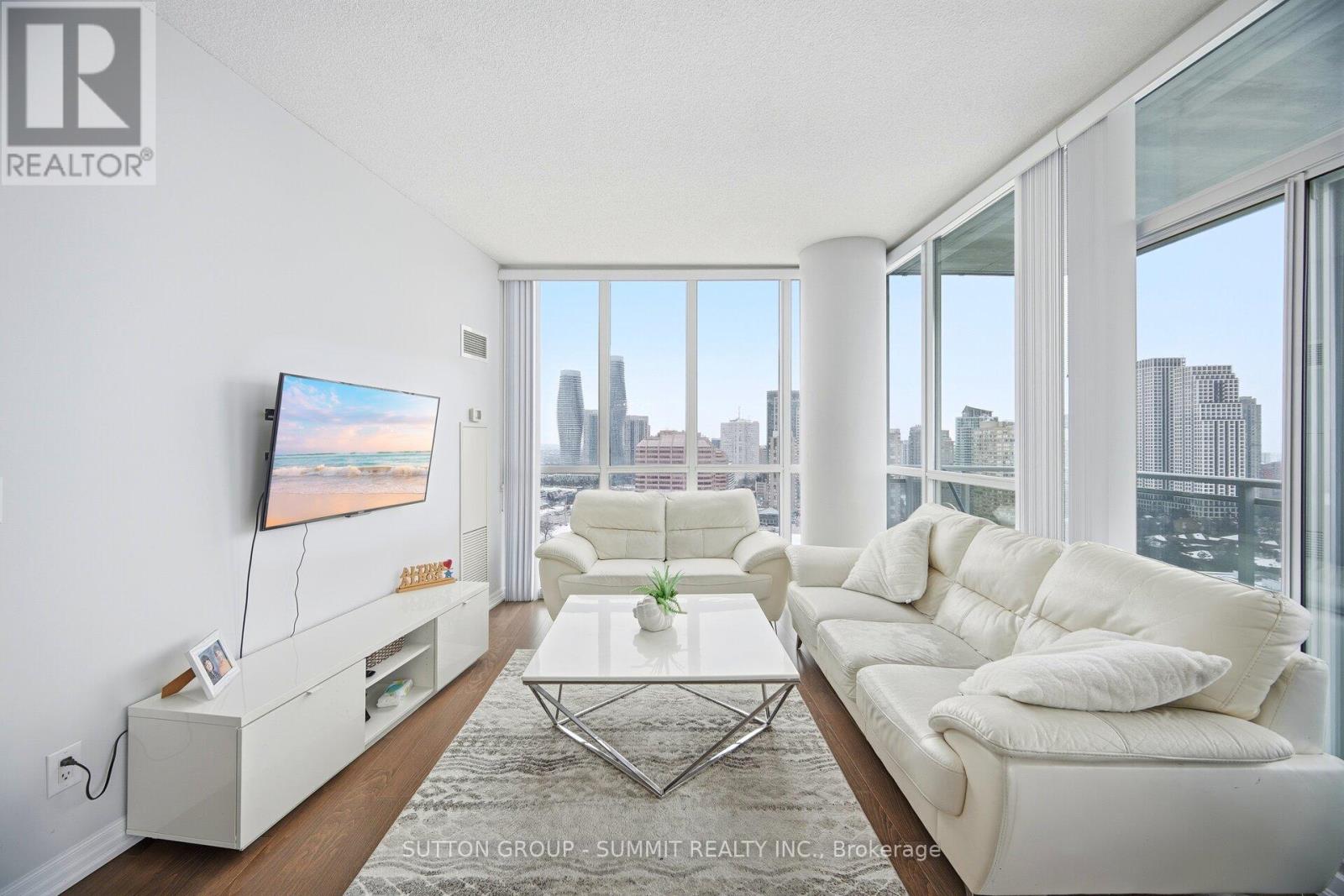 1705 - 223 Webb Drive, Mississauga, Ontario  L5B 0E8 - Photo 17 - W12638862