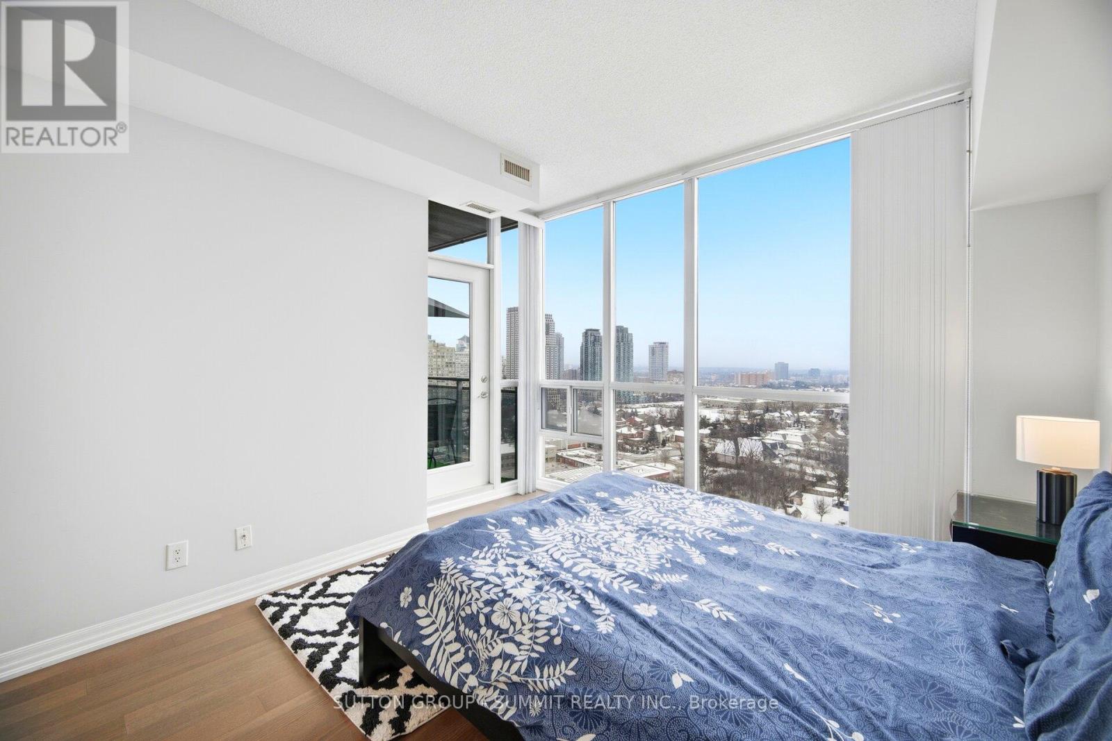 1705 - 223 Webb Drive, Mississauga, Ontario  L5B 0E8 - Photo 22 - W12638862